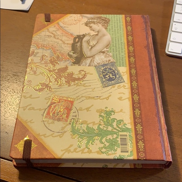 Brand new notebook - Picture 3 of 6